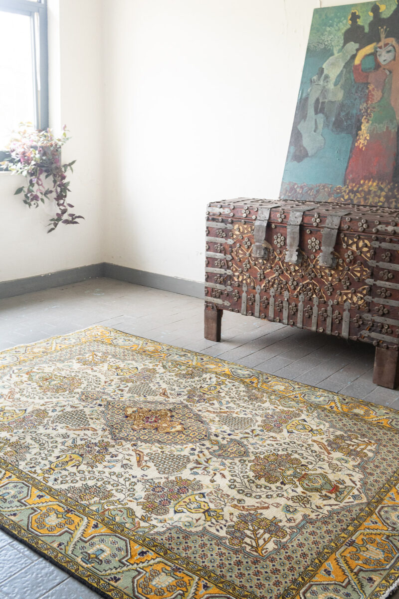 RCA477 Semi Antique Fine Qom Vases Carpet 2