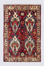 Semi Antique Bakhtiari Vases Persian Carpet