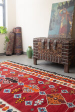 RK229 Qashqai Geometric Kilim 2