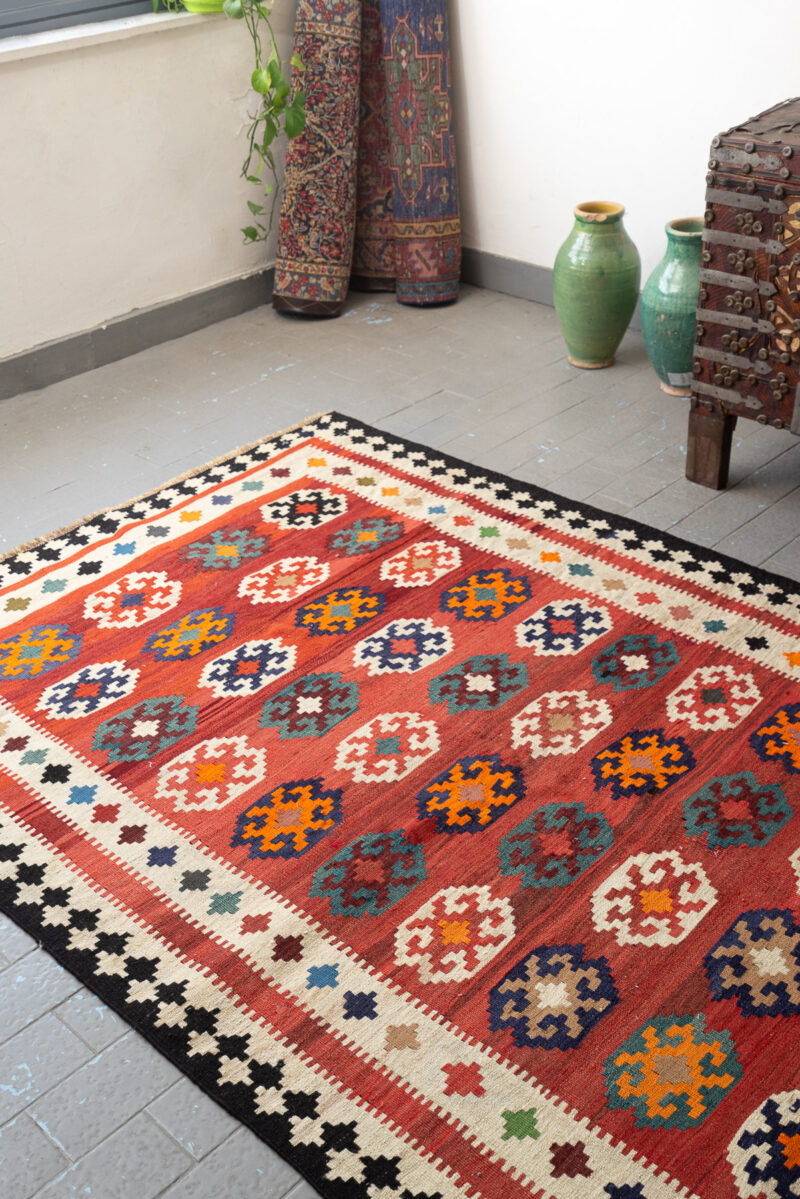 RK231 Contemporary Qashqai Stars Kilim 5