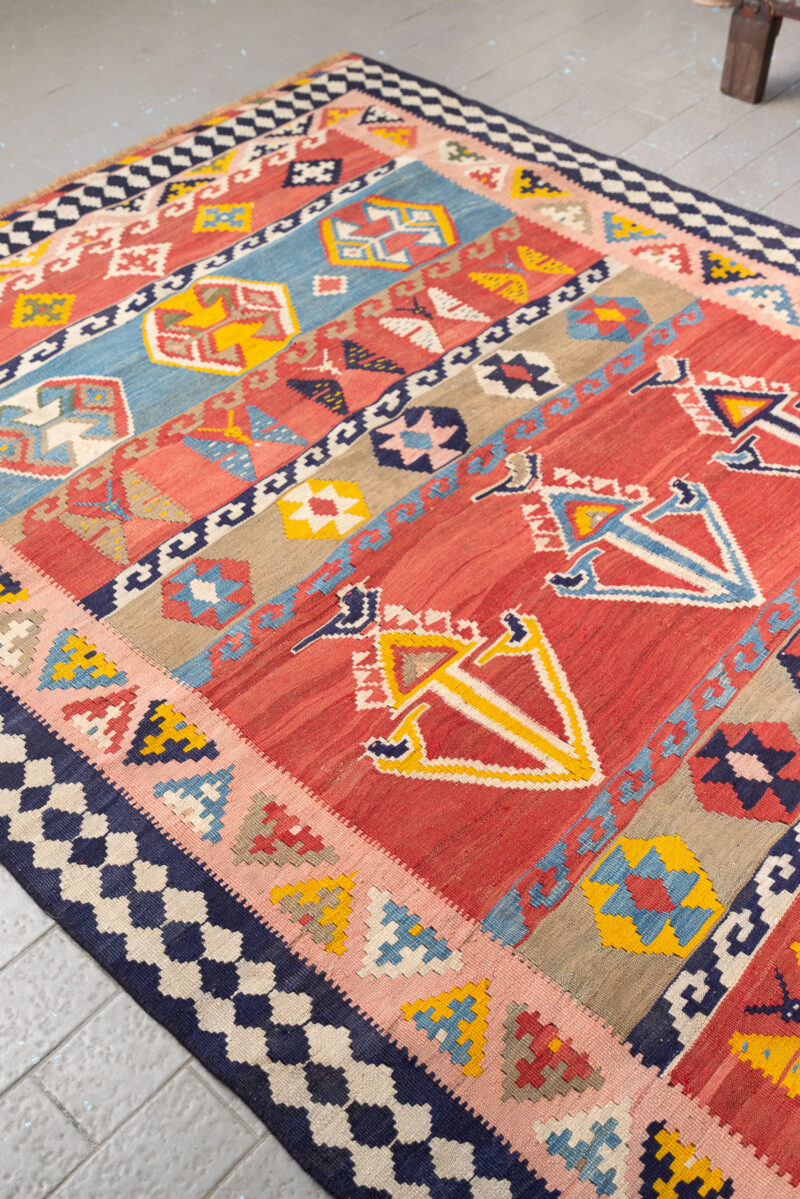 RK232 Qashqai Kilim With Butterfly Motifs And Geometric Medallions 3