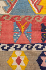 RK232 Qashqai Kilim With Butterfly Motifs And Geometric Medallions 4