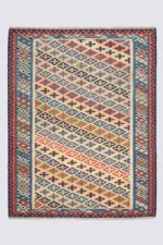RK234 Semi Antique Fine Qashqai Kilim