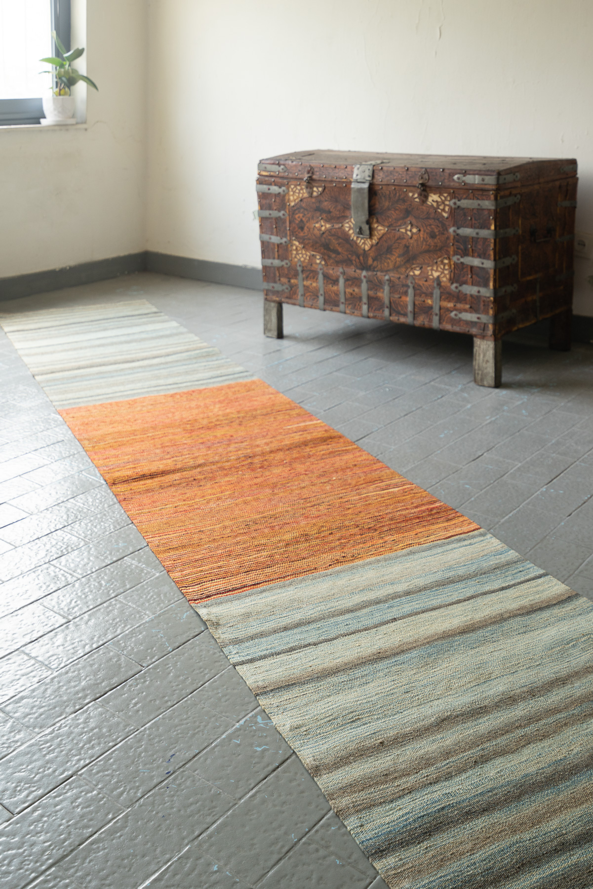 RK243 Contemporary Fine Mazandaran Minimalist Light Blue Ikut Kilim Runner 5