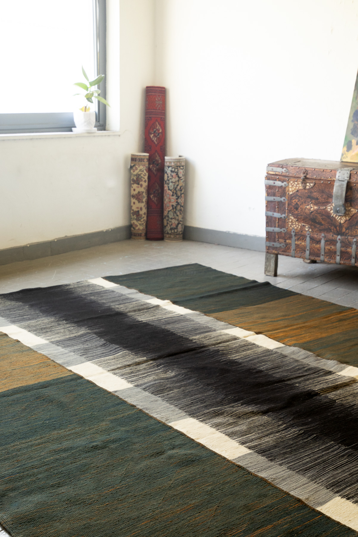 RK251 New Weave Fine Mazandaran Minimalist Ikat Kilim 2