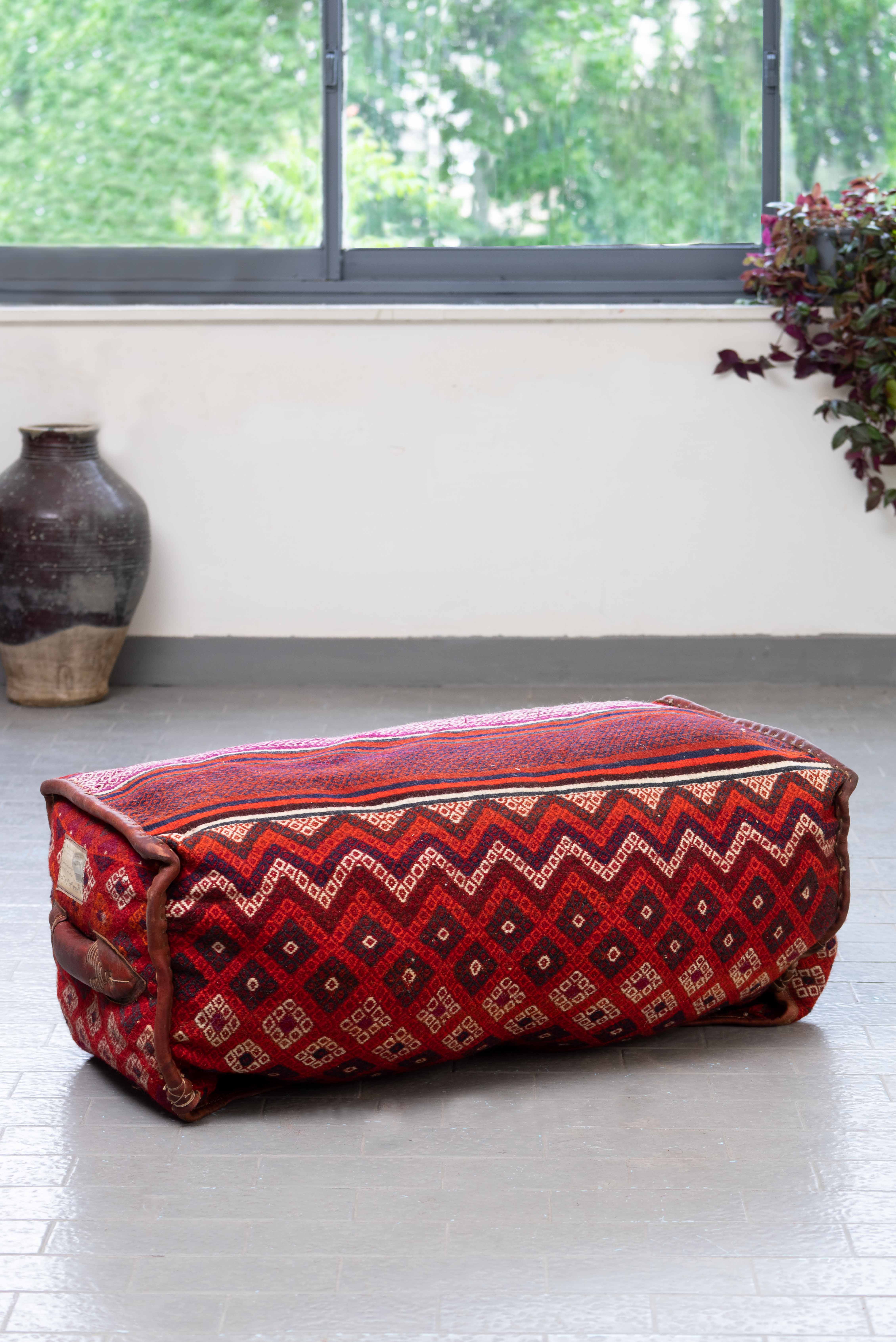 Blanket Box Mafrash