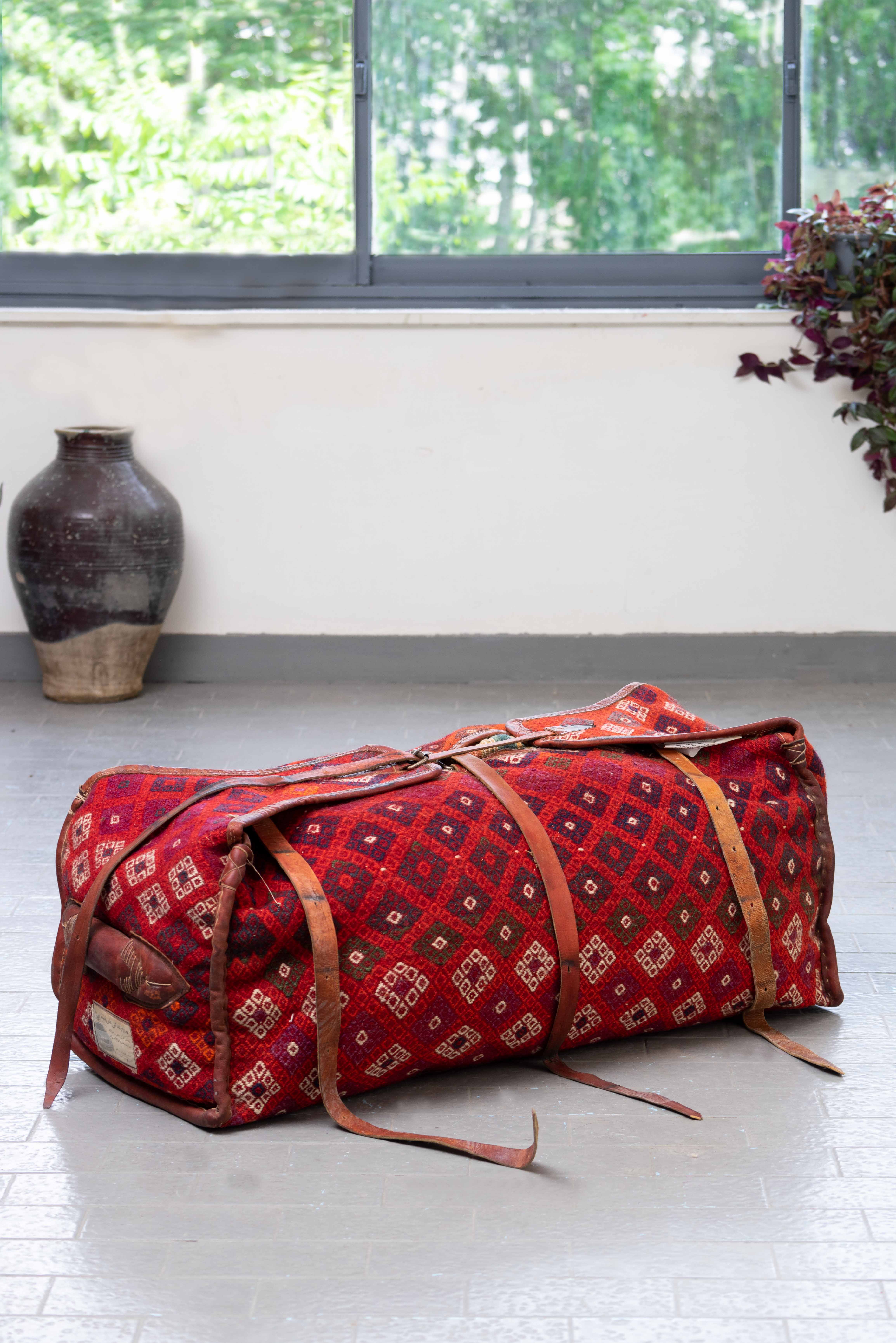 MAF021 Blanket Box 2