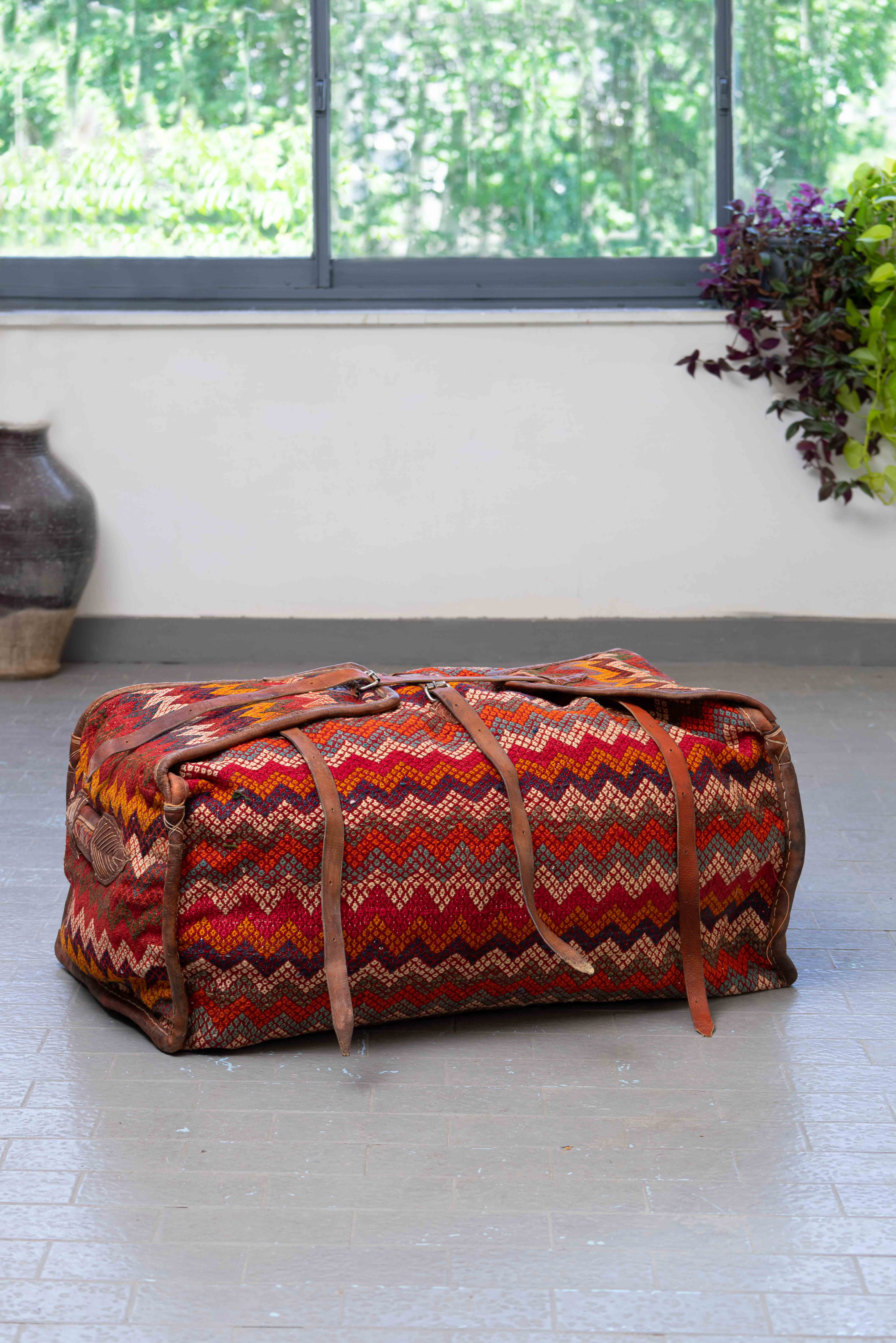 MAF025 Blanket Box