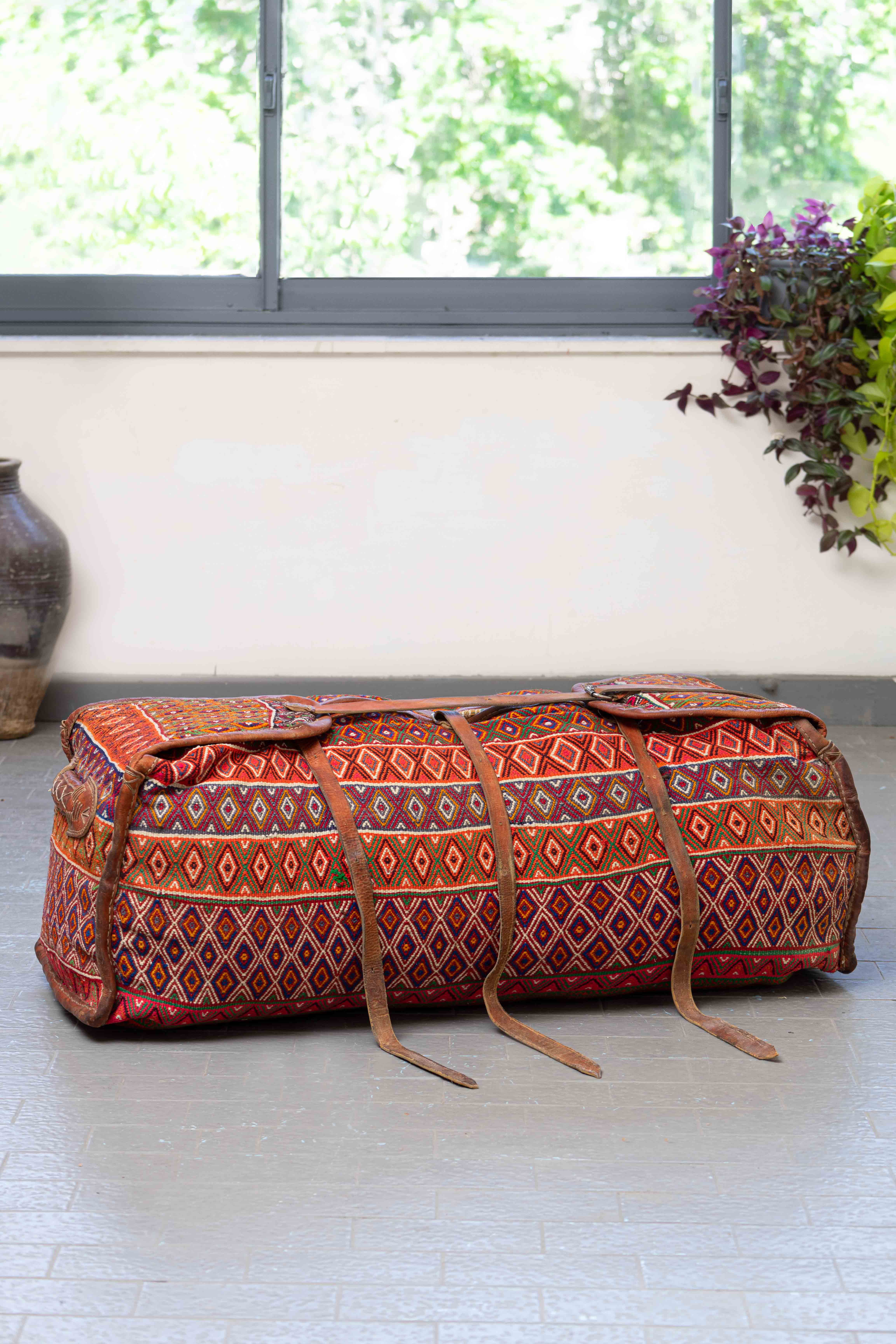 MAF035 Blanket Box 2